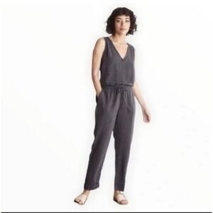 Anthropologie Cloth & Stone Julianna Jumpsuit Grey Size Large Pockets Cute